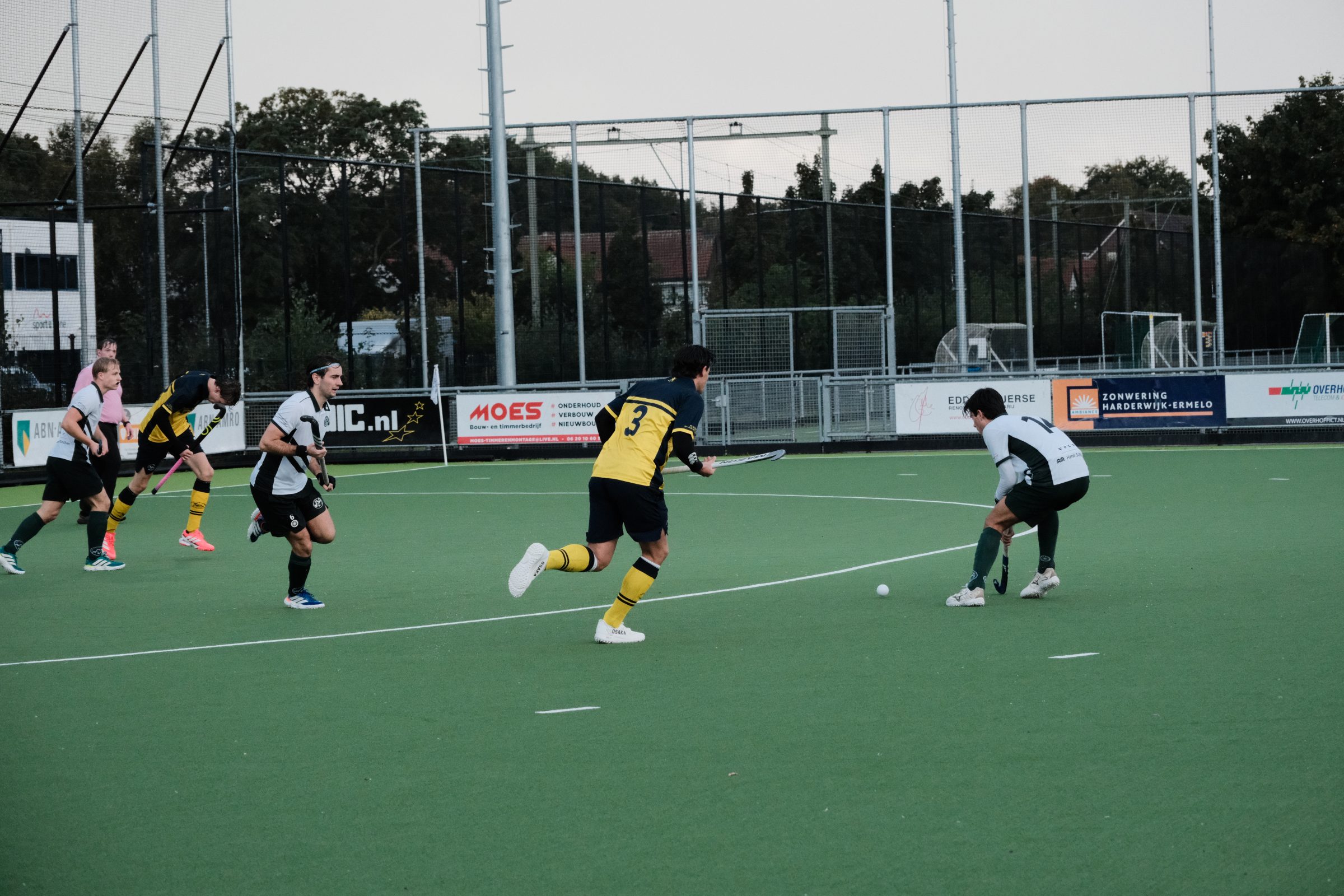 MHC De Mezen H1
