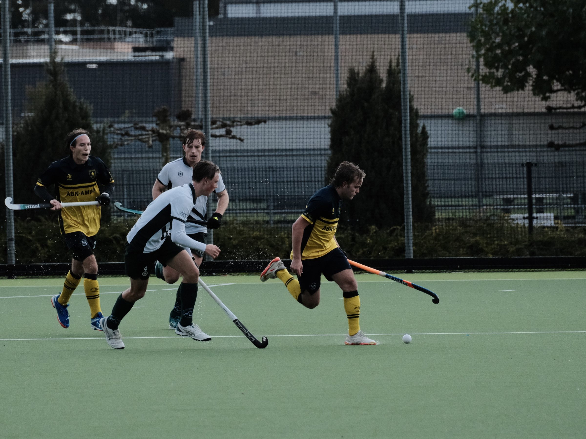 MHC De Mezen H1