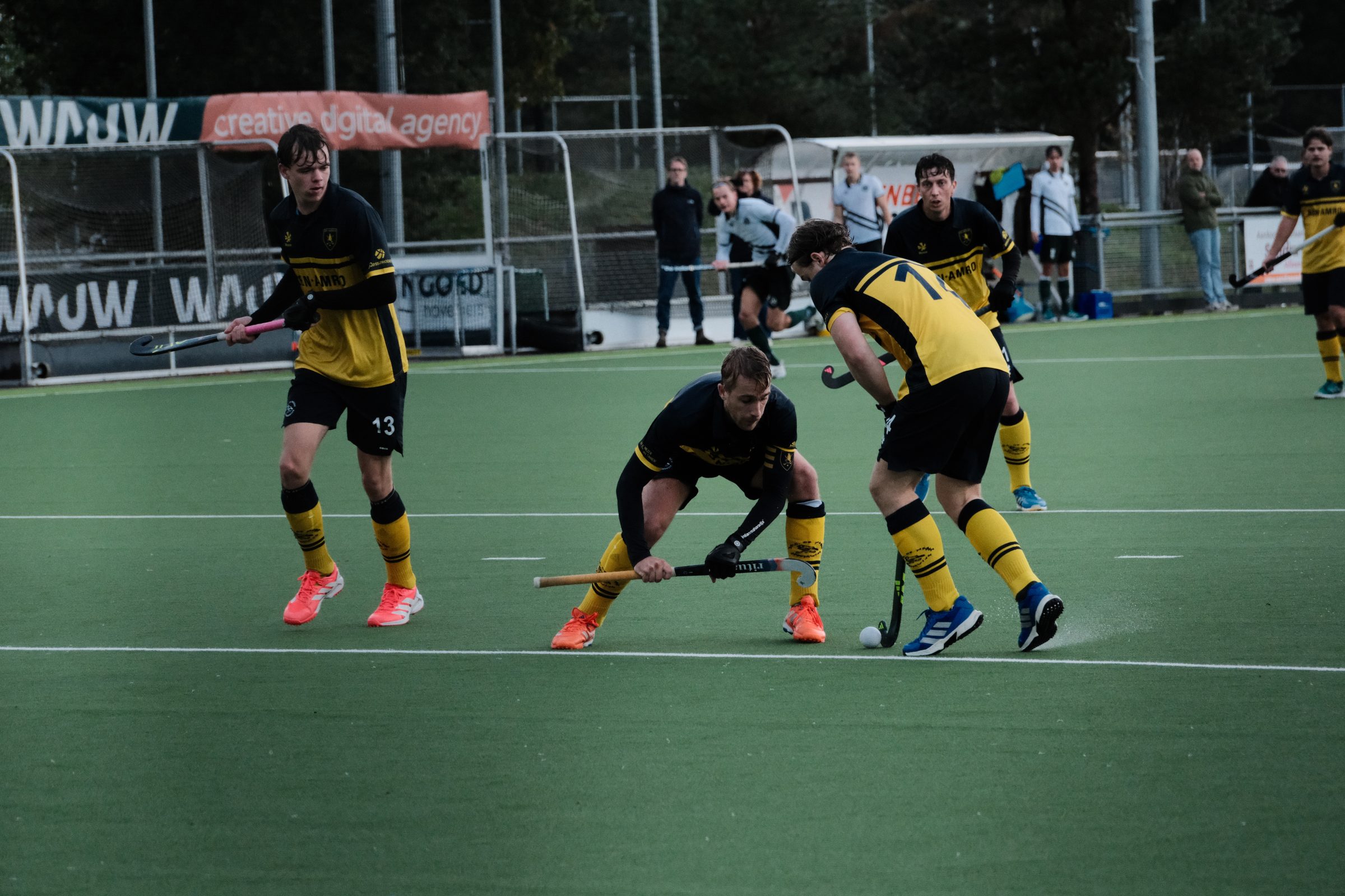 MHC De Mezen H1
