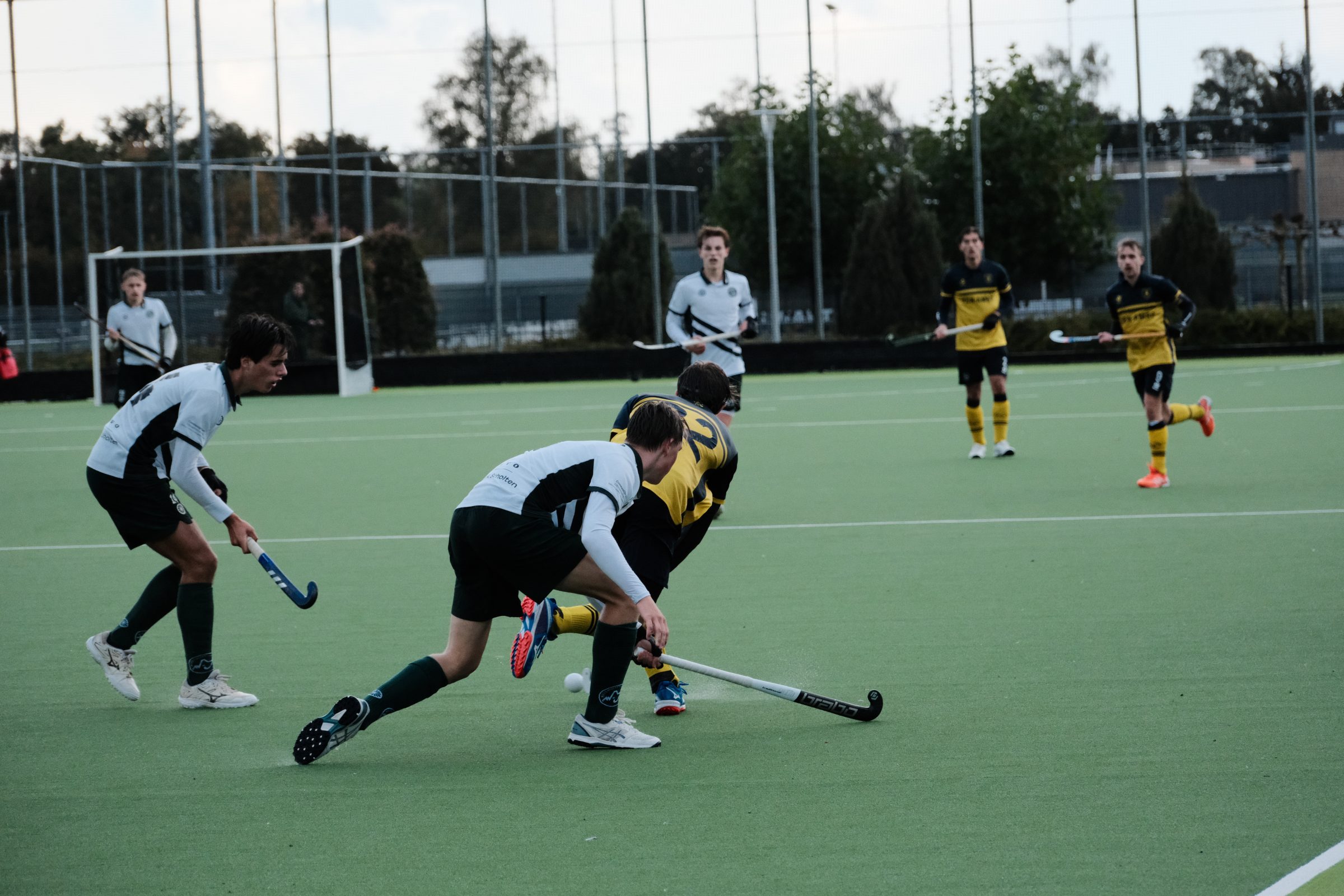 MHC De Mezen H1