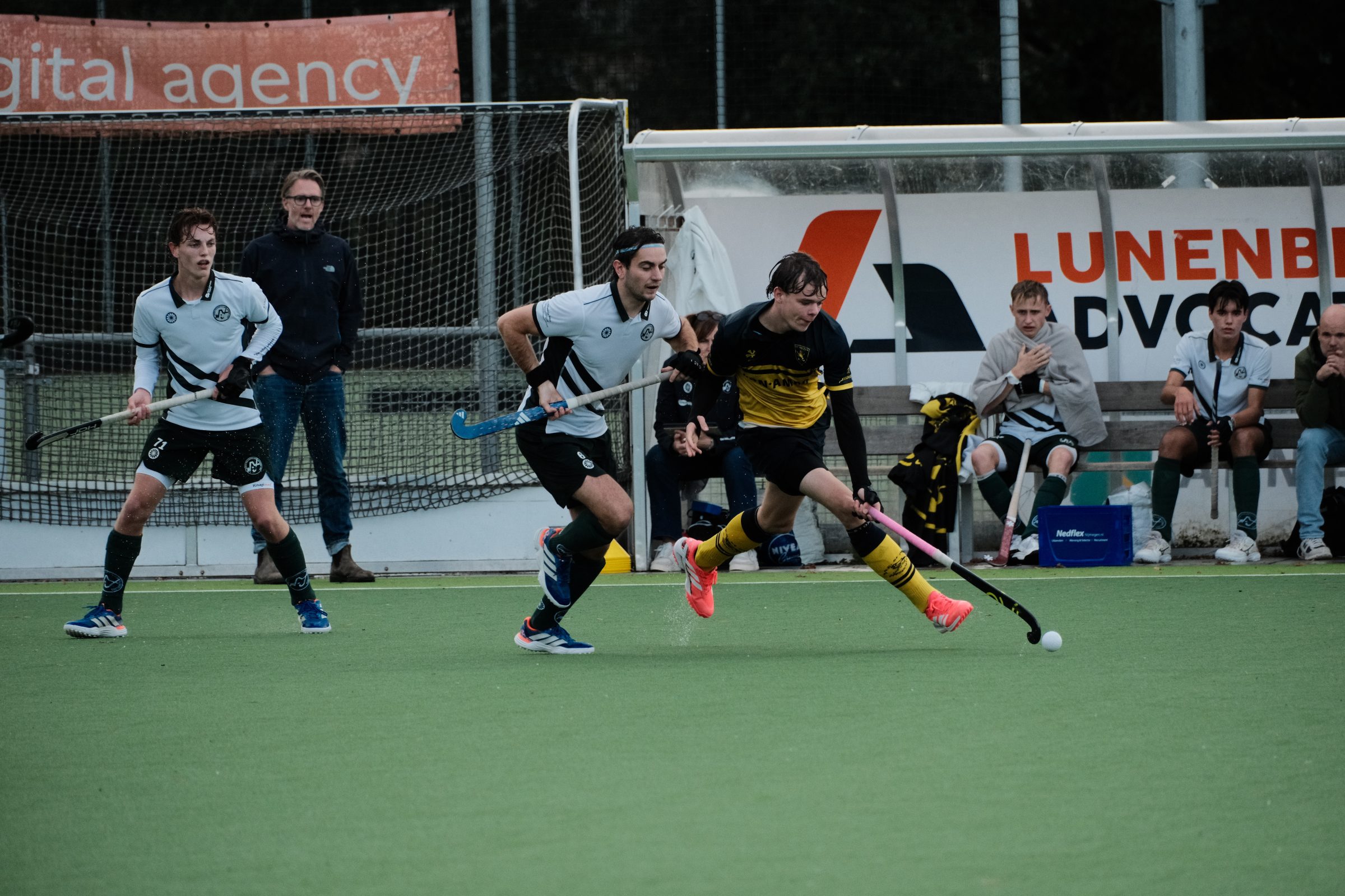 MHC De Mezen H1