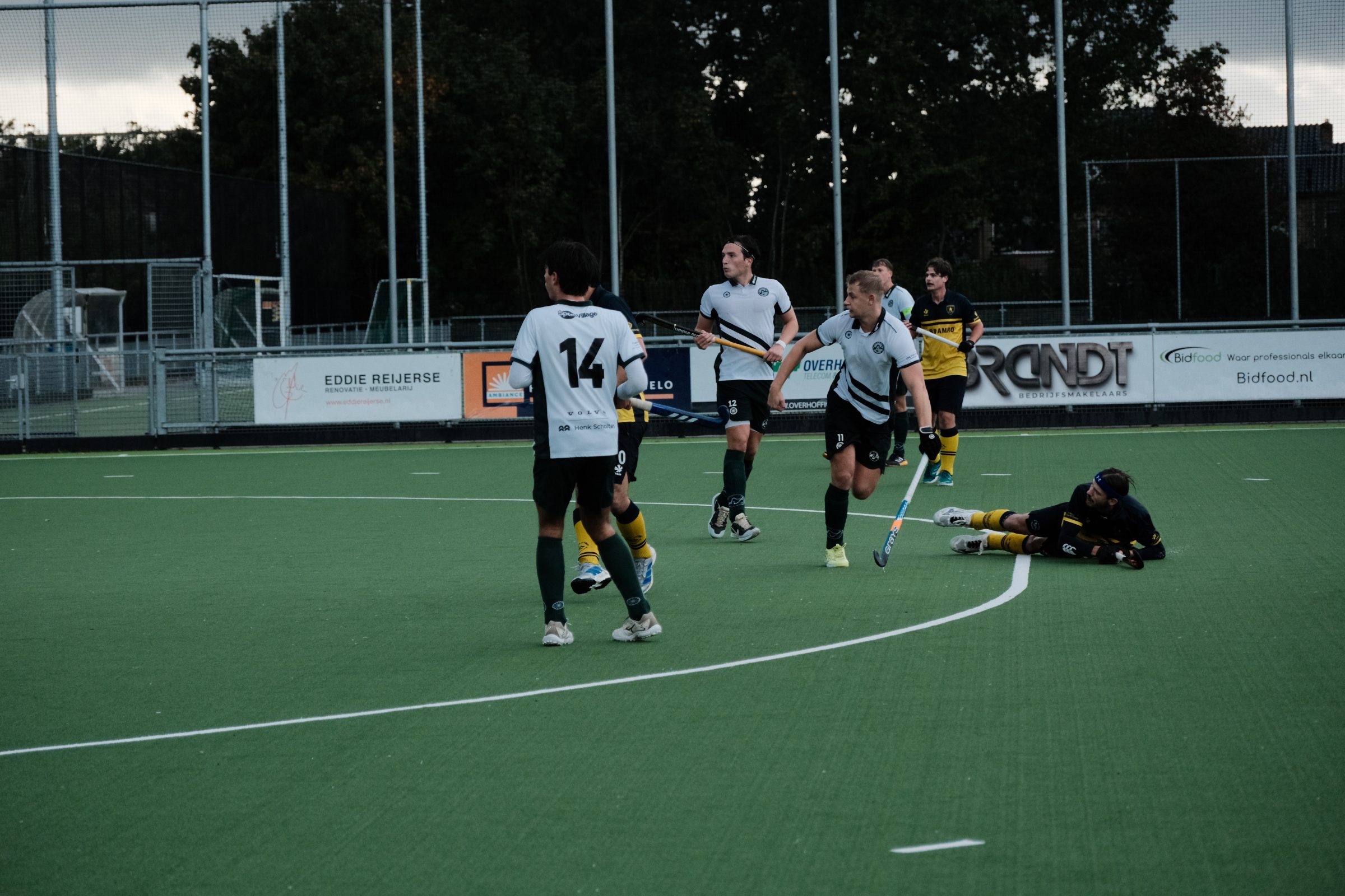 MHC De Mezen H1